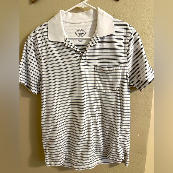 St. John’s Bay short sleeved shirt - Picture 1 of 2